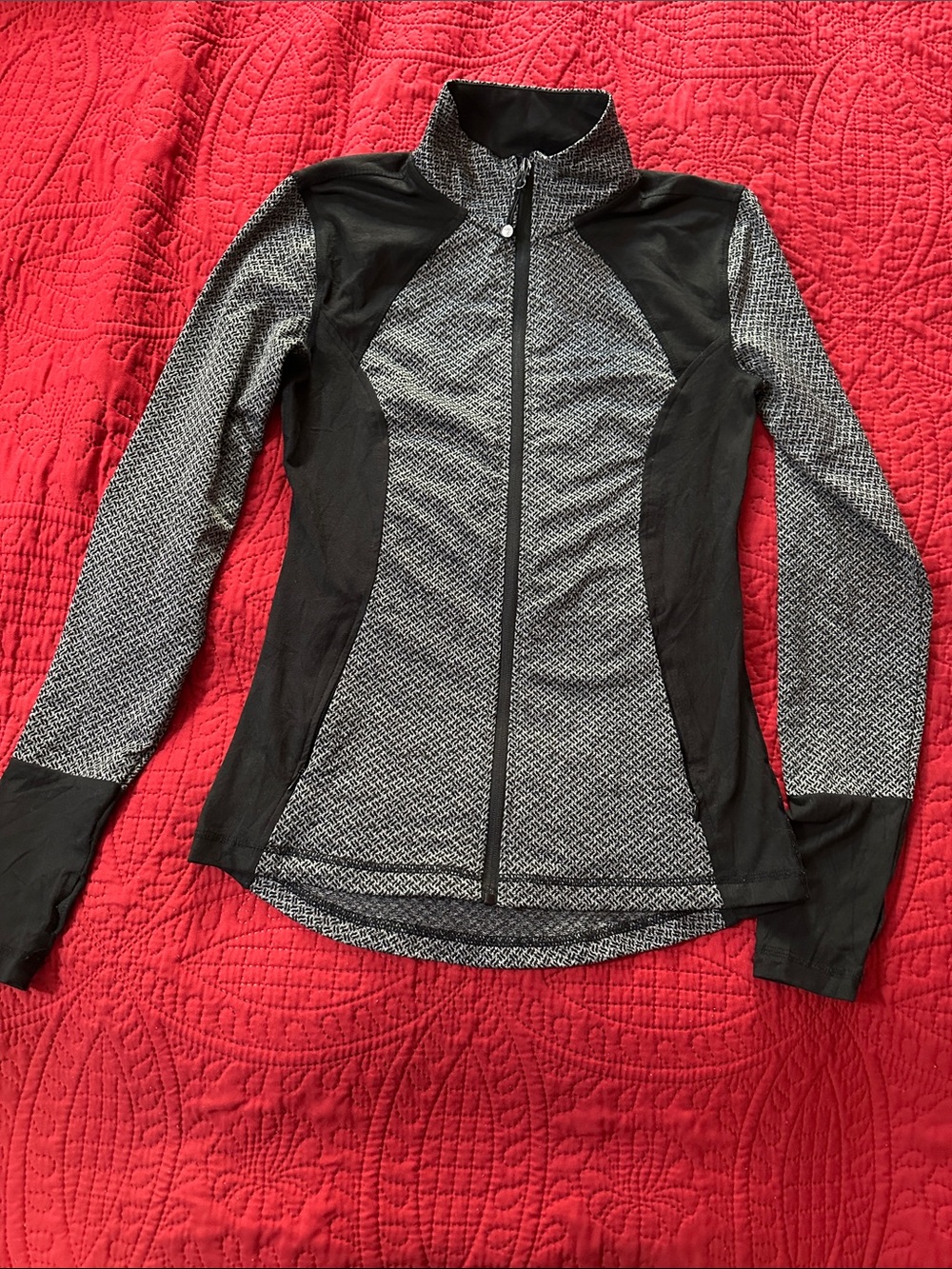 Betsey Johnson Black & Gray Full-Zip Athletic define type Jacket size 6